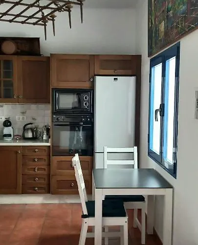 Casa Pescado A La Sombra De Un Drago * Arrecife