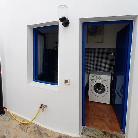 Casa Pescado A La Sombra De Un Drago * アレシフェ