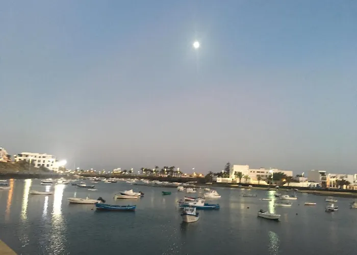 Casa Pescado A La Sombra De Un Drago *