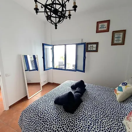 Casa Pescado A La Sombra De Un Drago * Arrecife (Lanzarote)