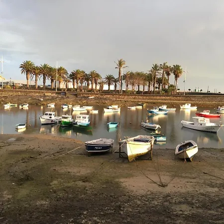 Casa Pescado A La Sombra De Un Drago * Arrecife (Lanzarote)